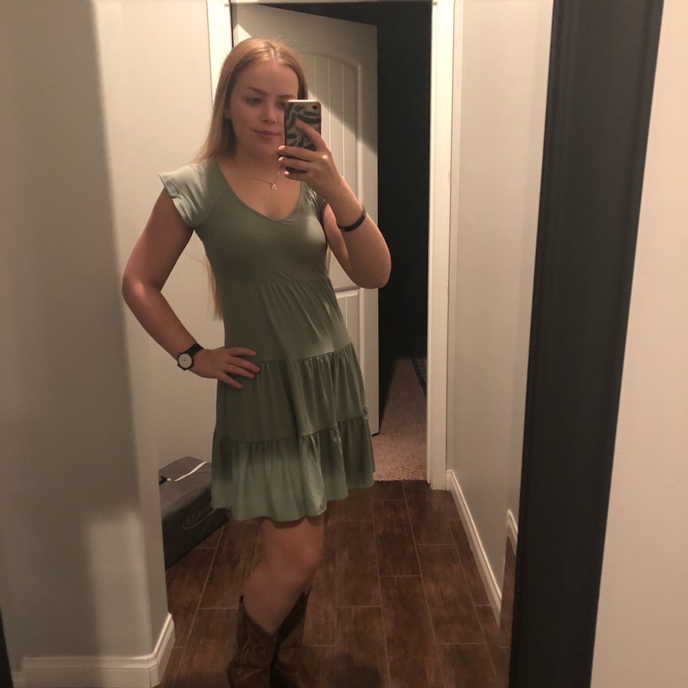 Meet your Posher, Isabelle